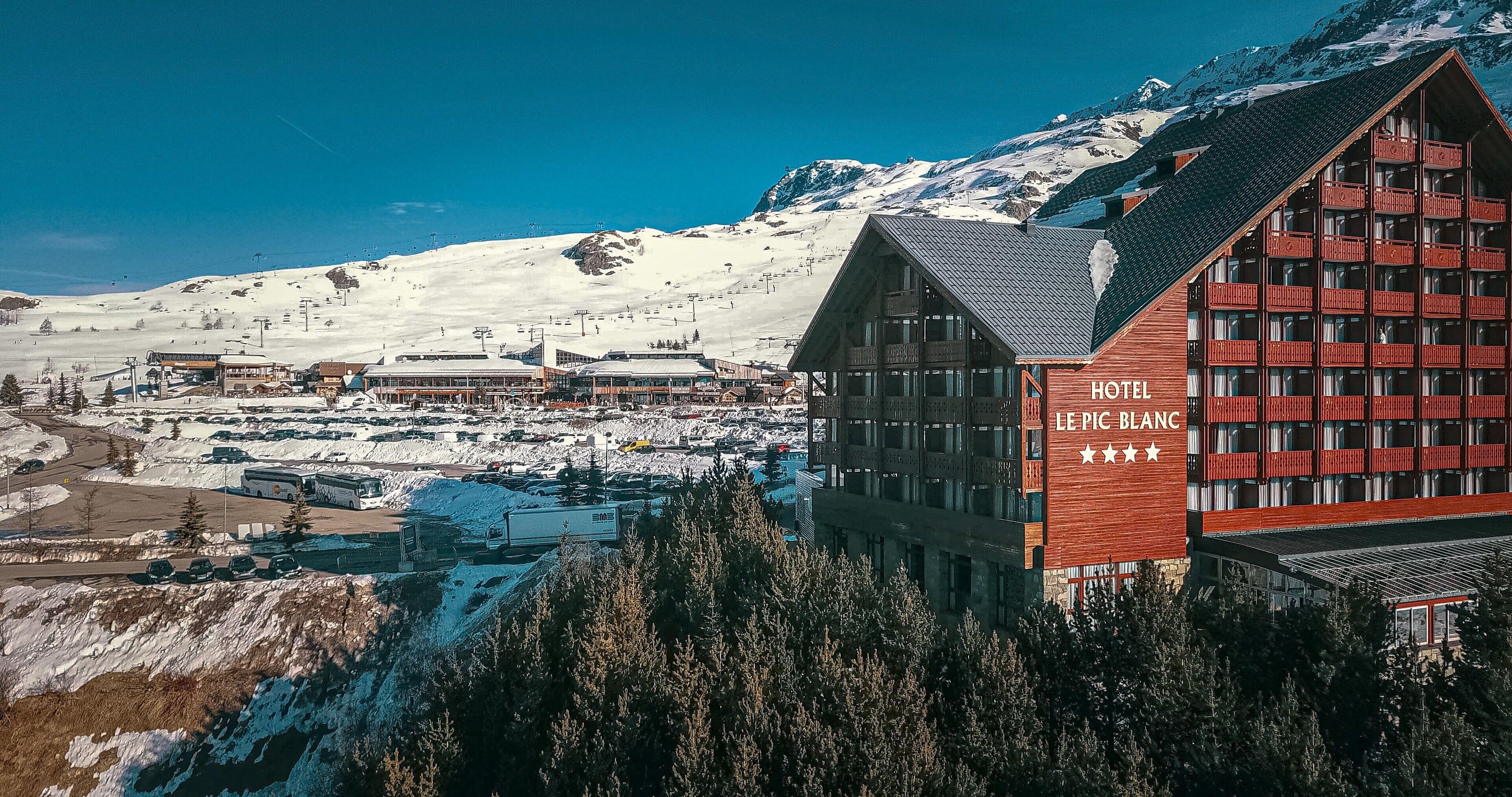 Hotel Le Pic Blanc à Alpe dʼHuez Extérieur photo